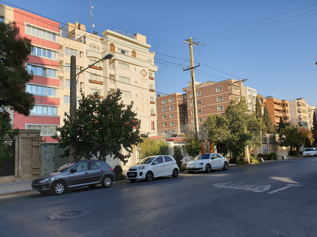 设拉子爱丽舍酒店主图