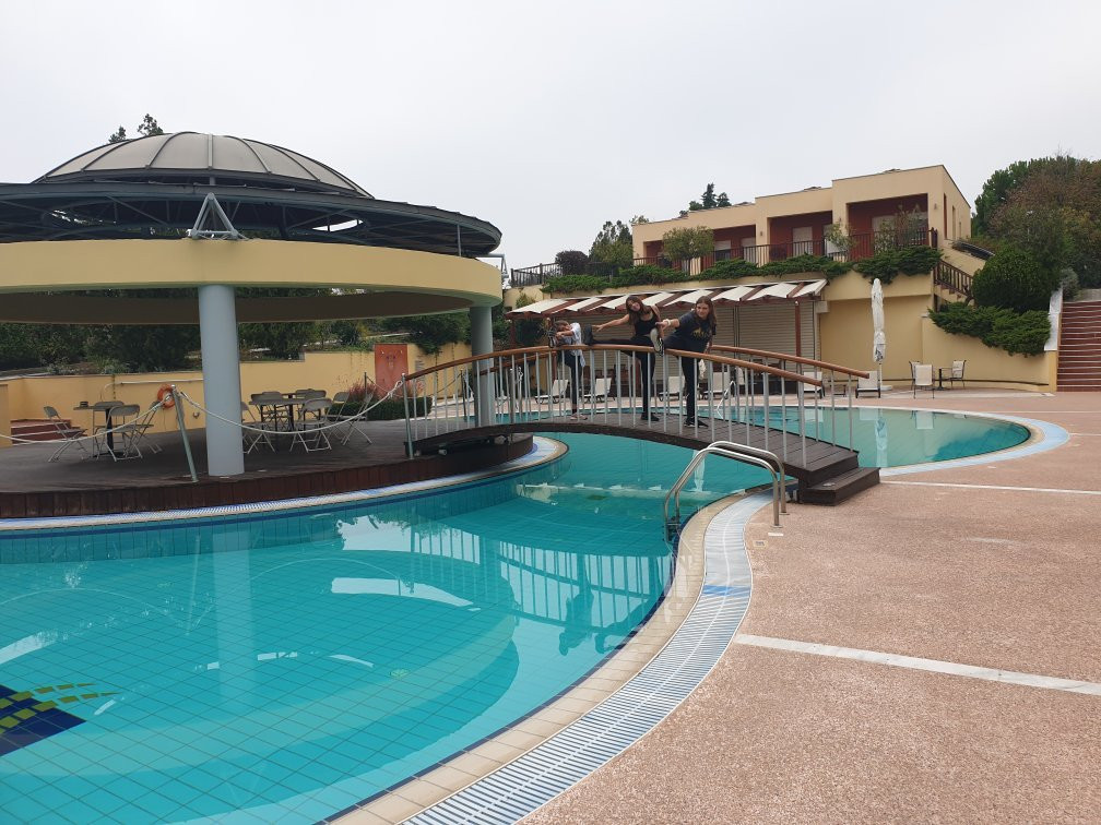 Ambassador Hotel Thessaloniki主图