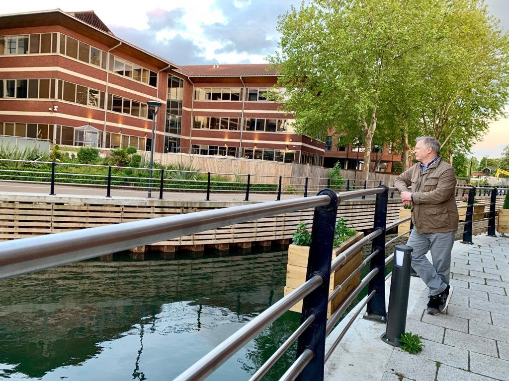 Boulter's Lock and Ray Mill Island景点图片