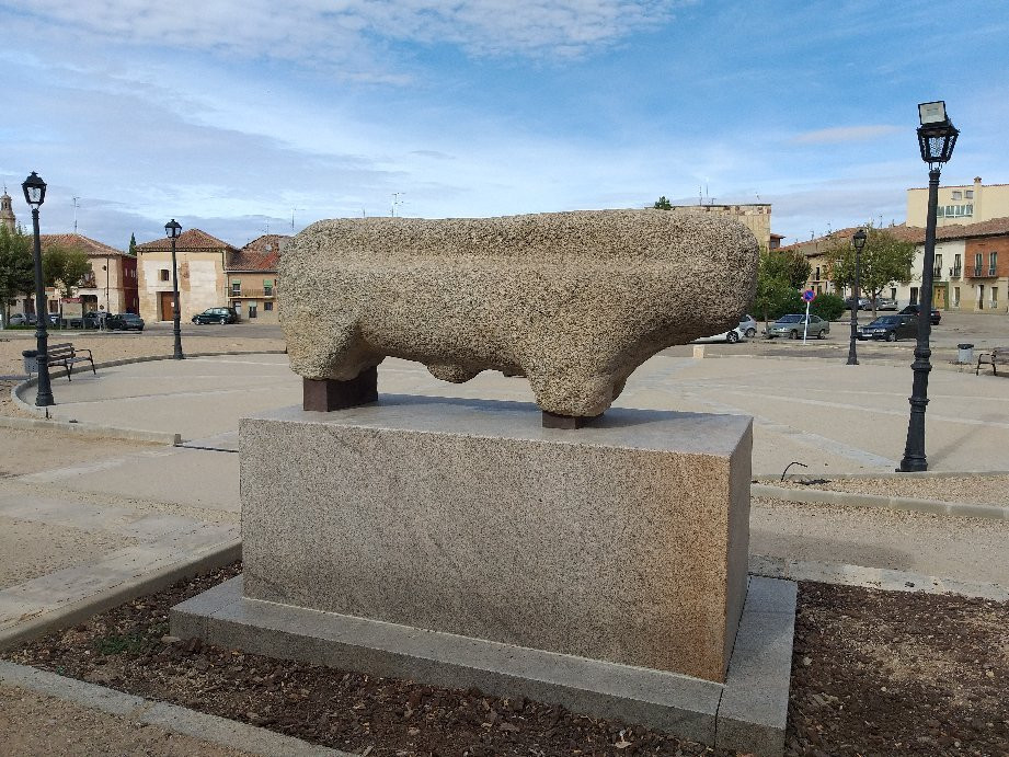 Toro de Piedra景点图片