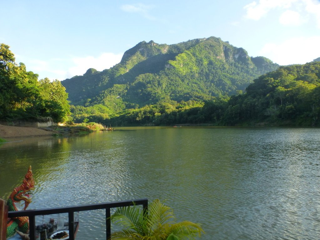 Ou River House主图