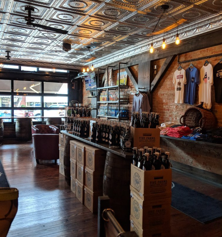 Mccormick On Main-Weston必去景点