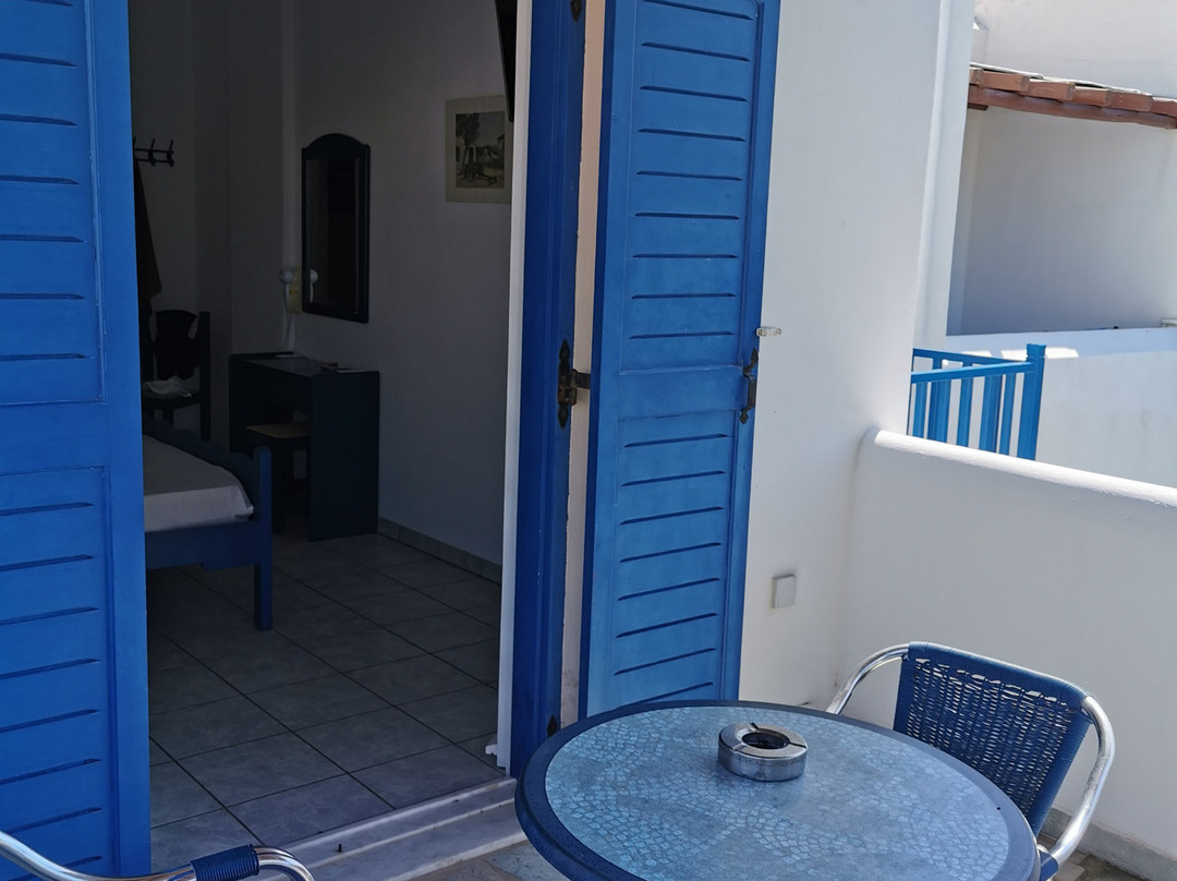 Deep Blue Studios主图