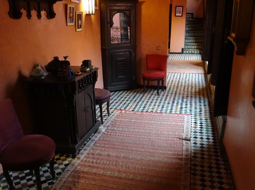 达尔安妮巴旅馆主图