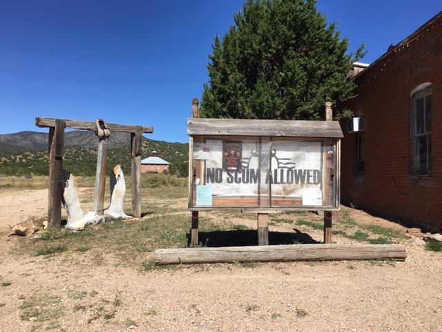 No Scum Allowed Saloon-White Oaks必去景点