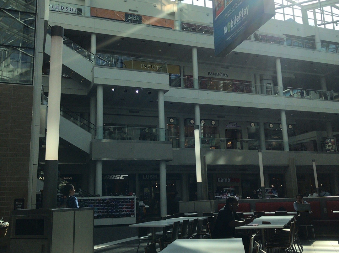 Pentagon Centre-阿灵顿必去景点