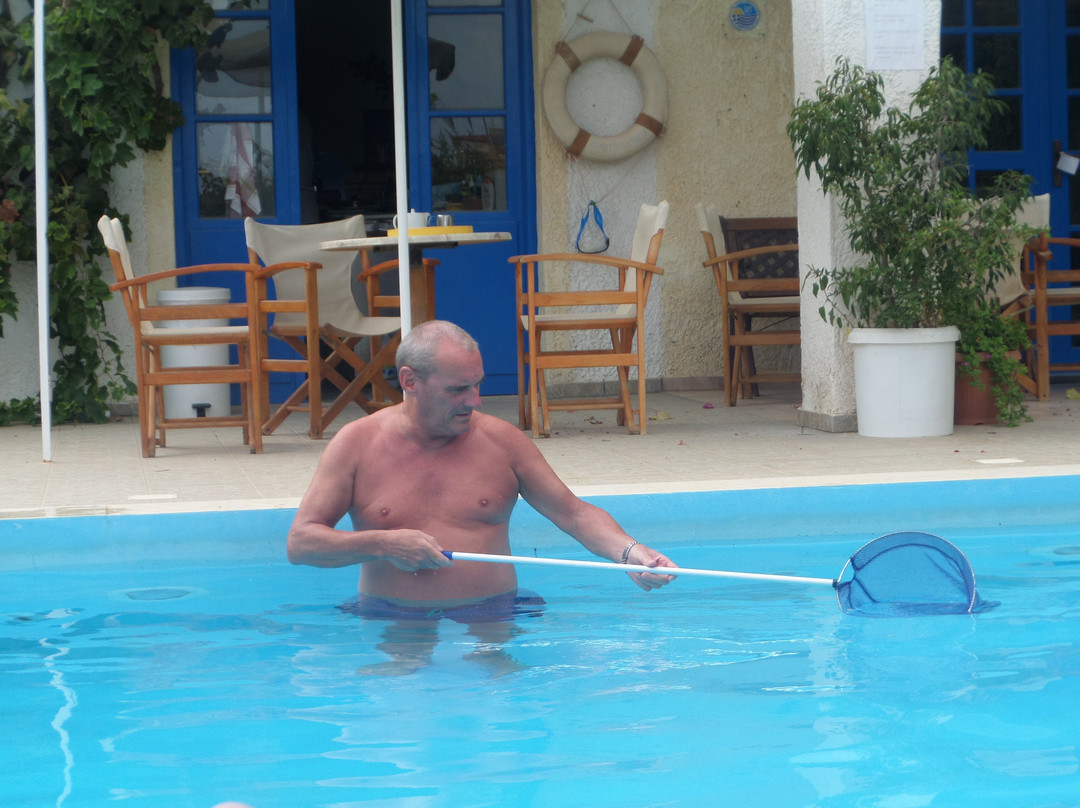 克里塔日光公寓酒店主图