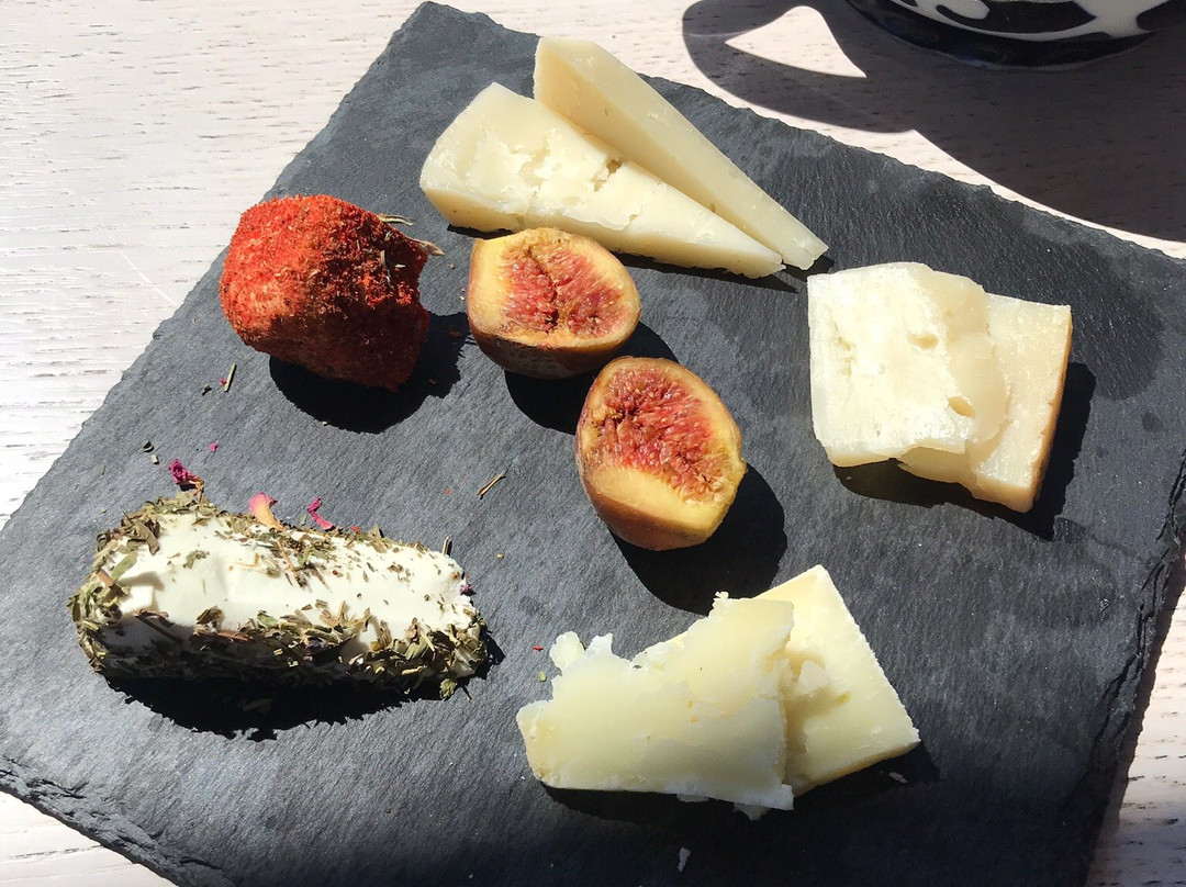 Mountain Cheese Factory-Luchyste必去景点