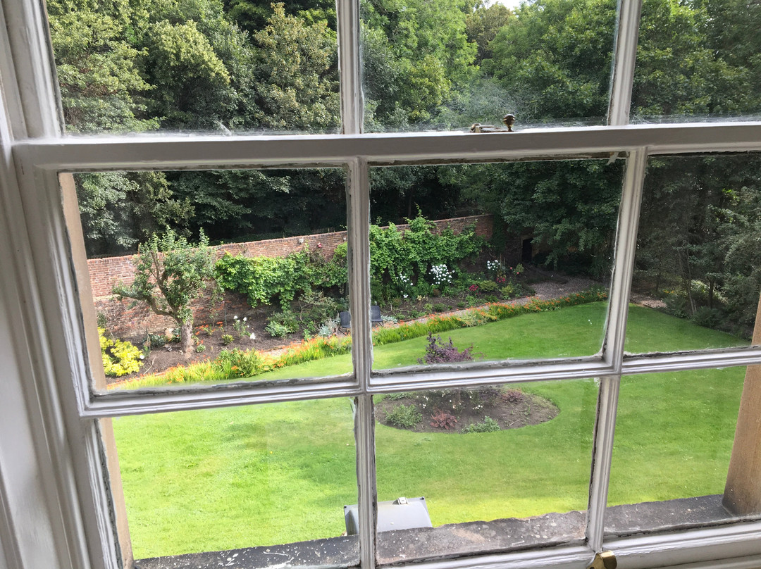 Hedgefield House Hotel主图