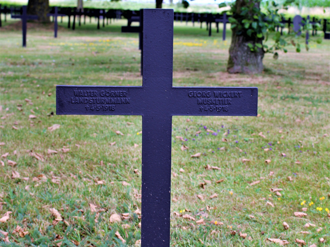 Steenwerck German military cemetery景点图片