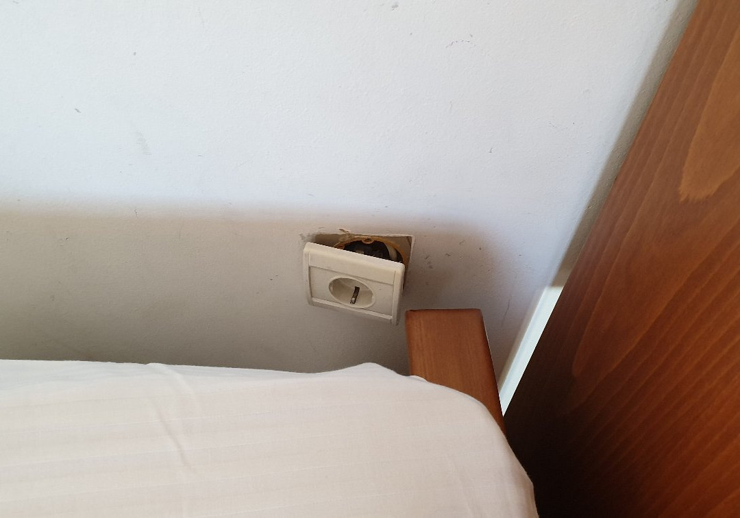 Family Hotel Varosha 2003主图