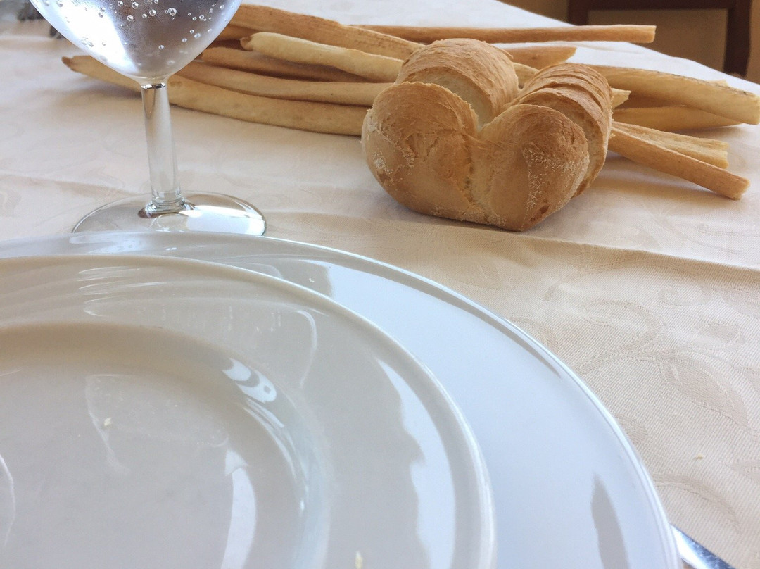 Albergo Ristorante Trattoria Del Castello主图