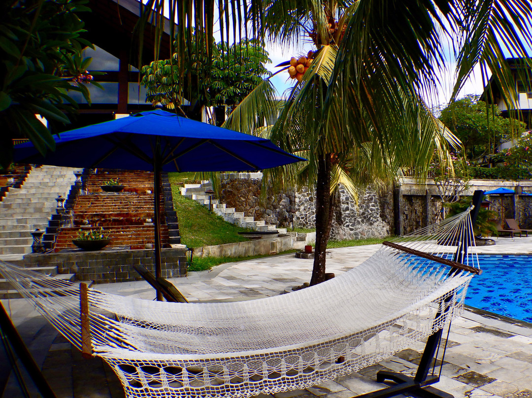 大鲁雷度假酒店主图