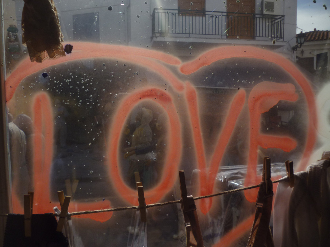 Flour Throwing Festival in Galaxidi-Galaxidi必去景点