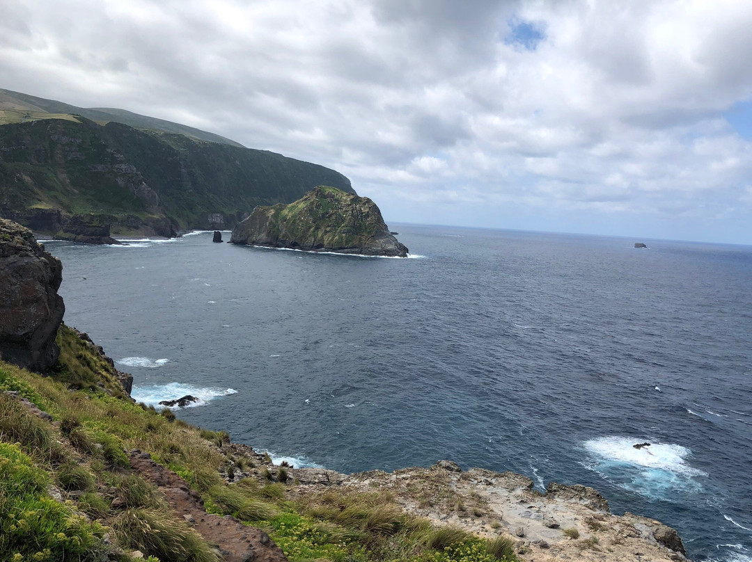 Lighthouse of Ponta do Albernaz景点图片