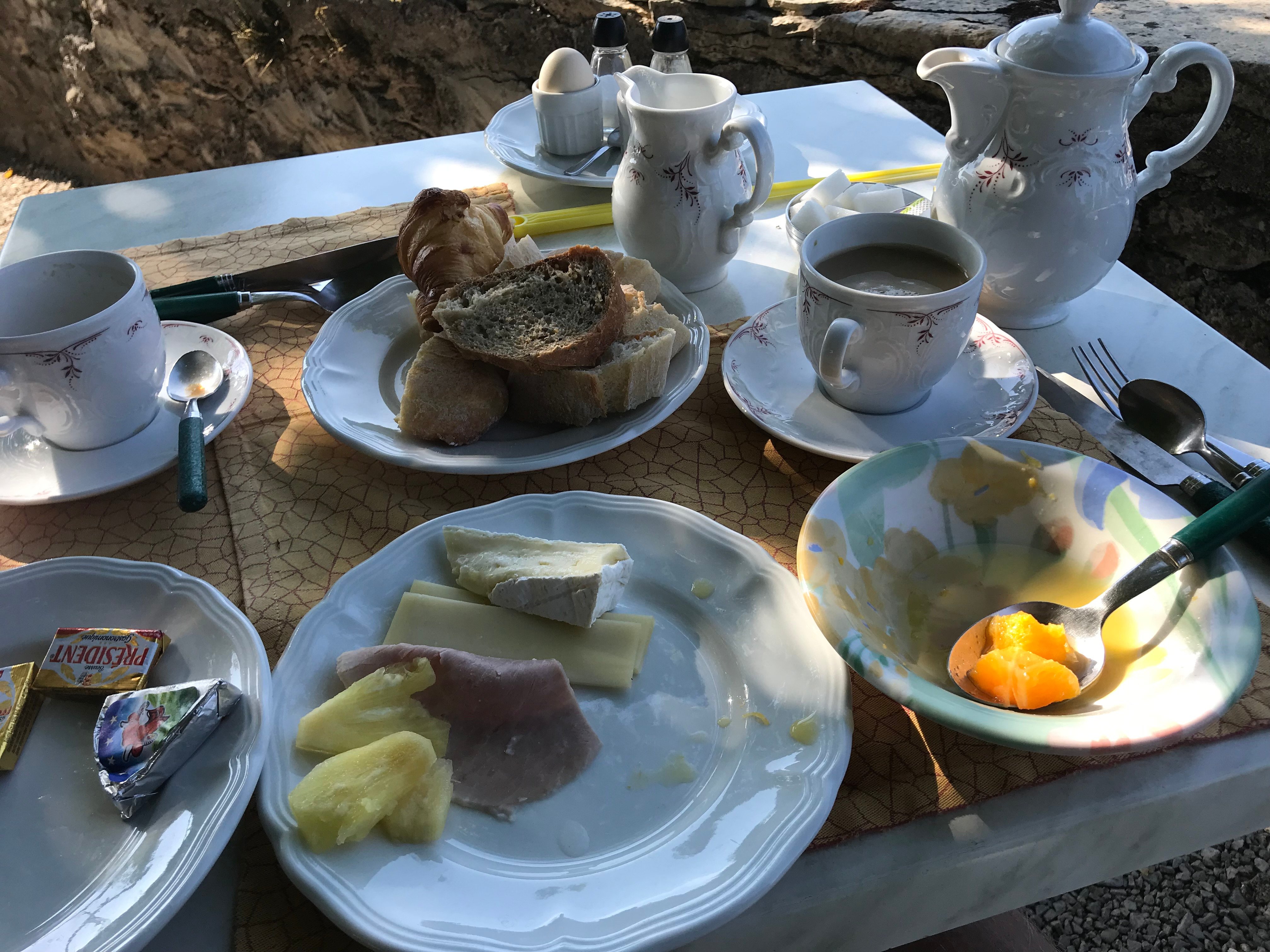 里尼城堡酒店-餐饮