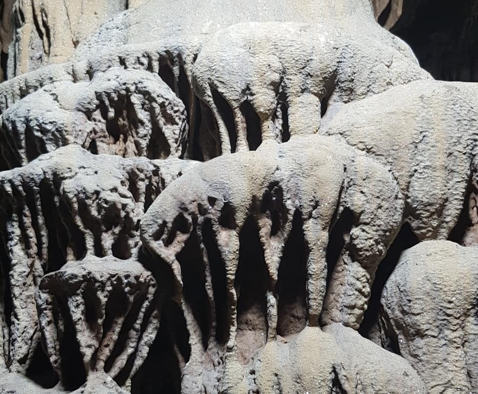 Mabaj Grotto-朱拜勒必去景点