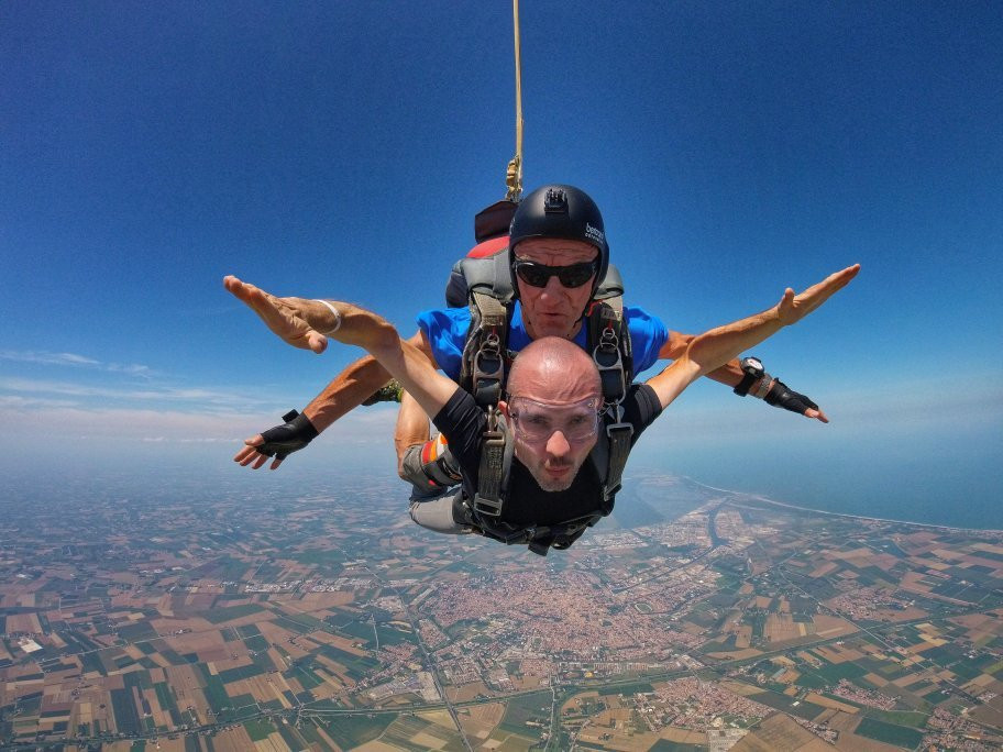 Skydive Pull Out Ravenna景点图片