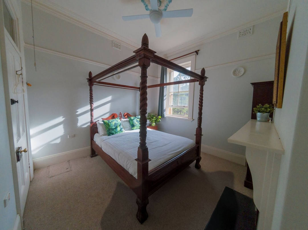 The Courthouse主图