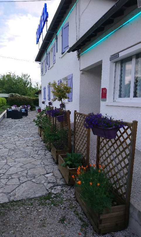 Hotel au Charme du Levat主图