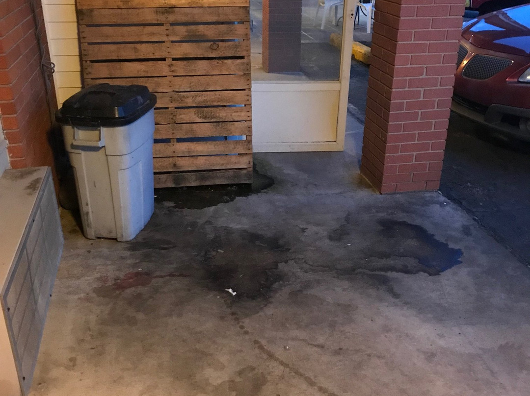 Travel Inn & Suites主图