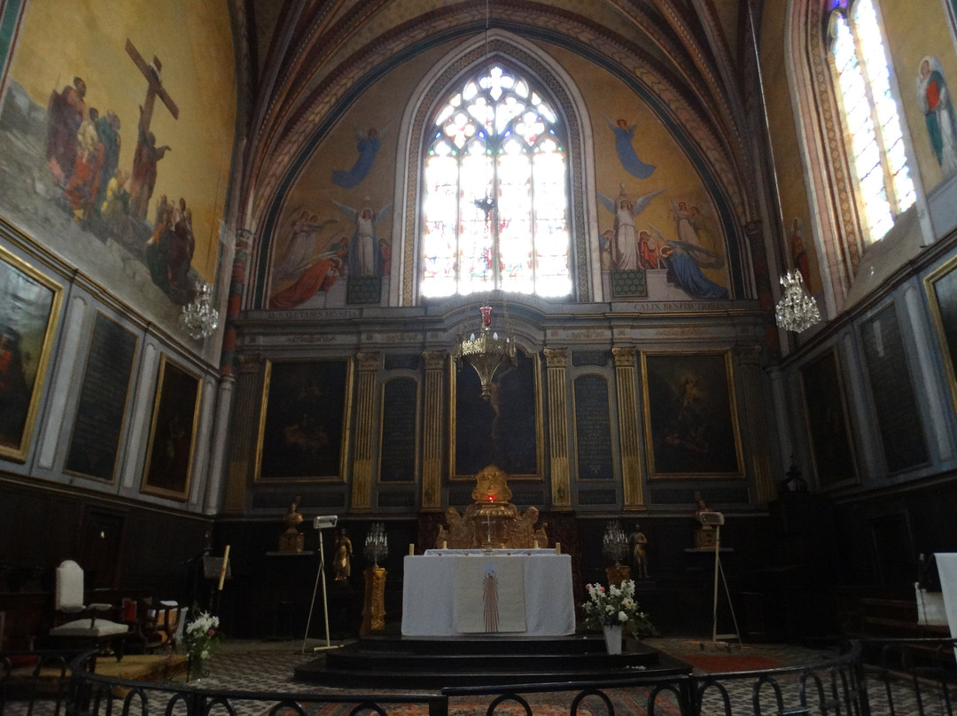 Eglise Saint-Maur de Martel-Martel必去景点