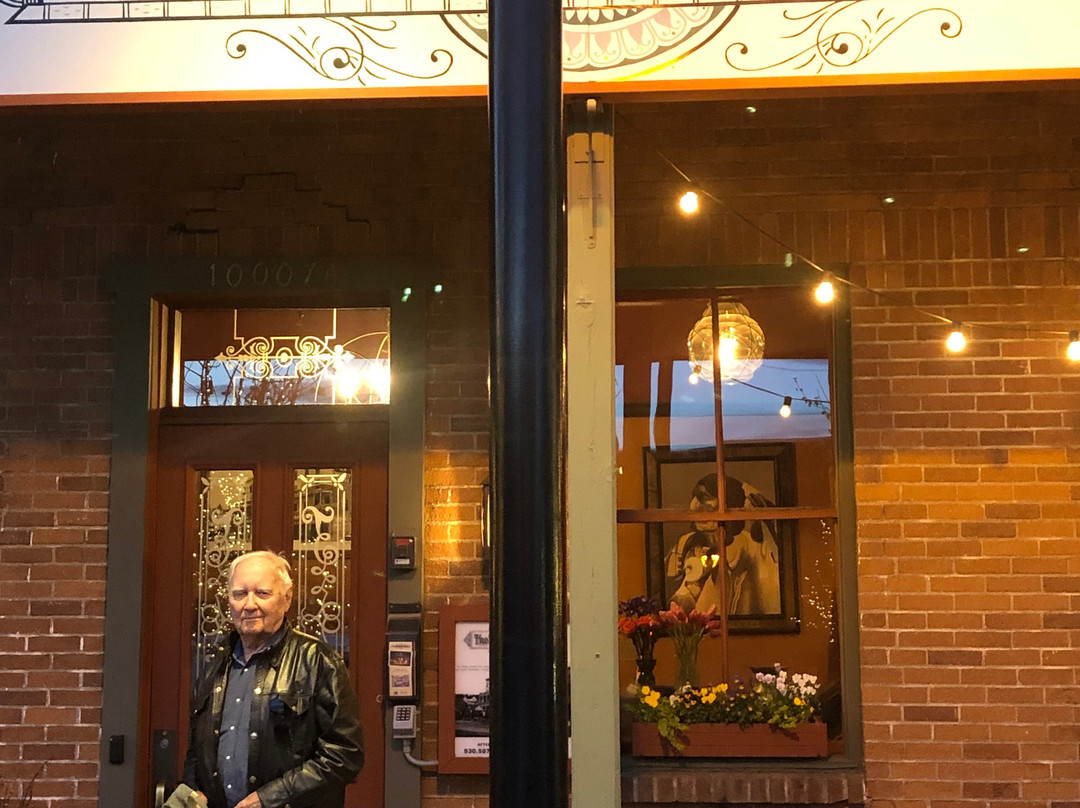 The Truckee Hotel主图