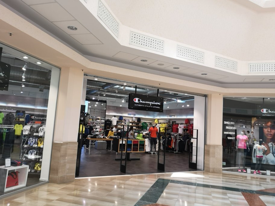 Centro Commerciale Mongolfiera-莱切必去景点