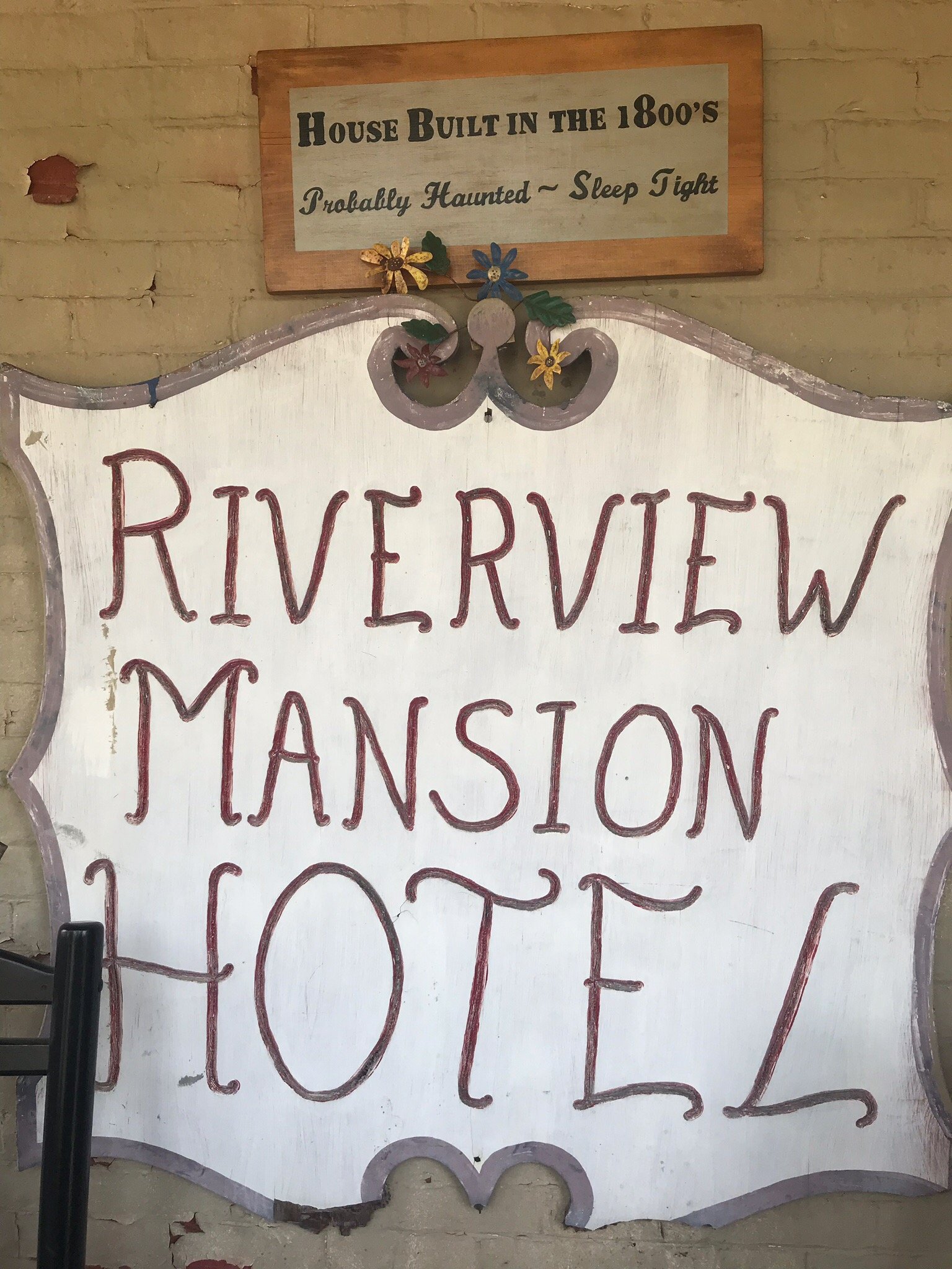 Riverview Mansion Hotel-官方