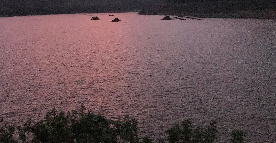 Hirekolale Lake景点图片