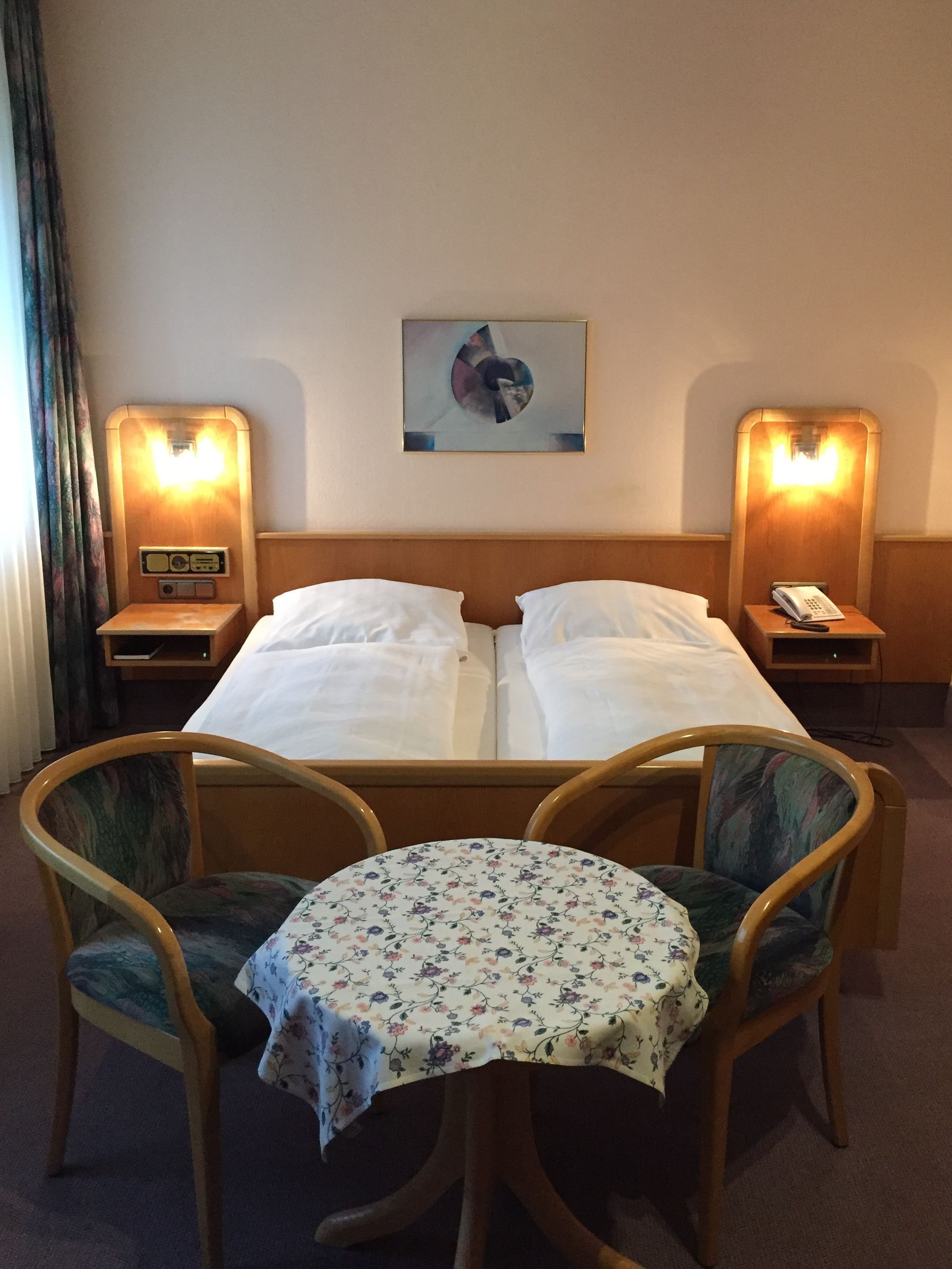 Gruener Baum Hotel & Gasthof-portrait