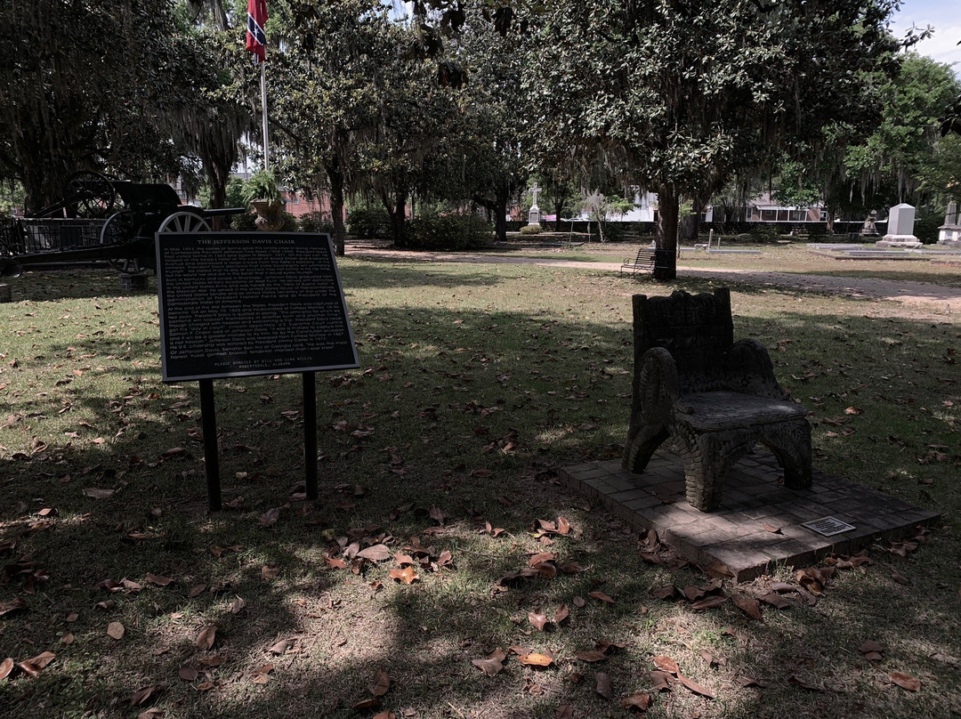 Old Live Oak Cemetery景点图片