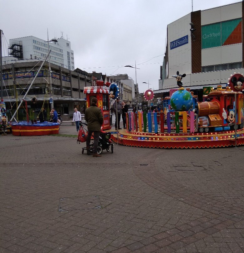The Victoria Shopping Centre景点图片
