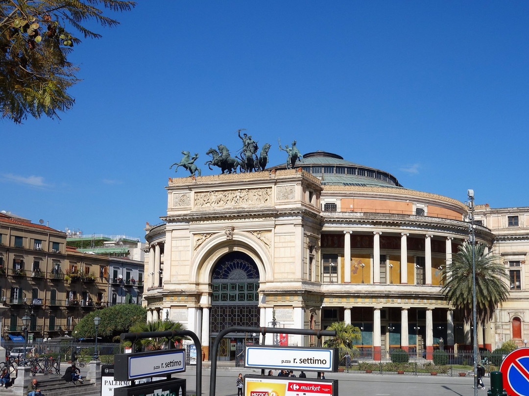 Teatro Politeama Garibaldi景点图片