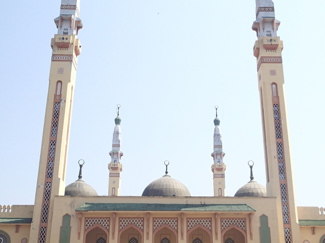 Conakry Grand Mosque-柯那克里必去景点