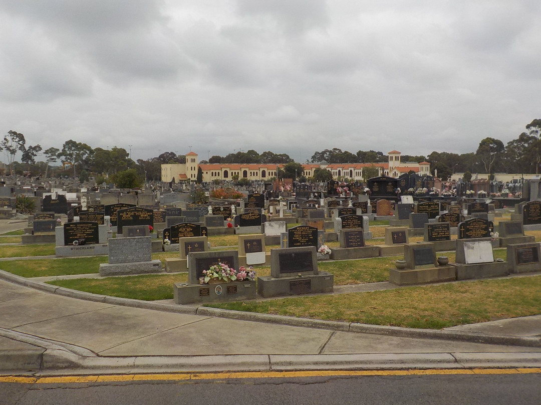 Preston Cemetery景点图片
