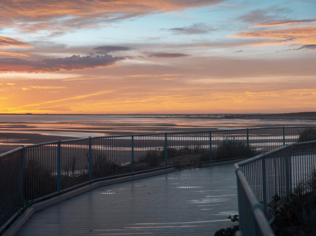 Cooke Point Viewing Platform-Port Hedland必去景点
