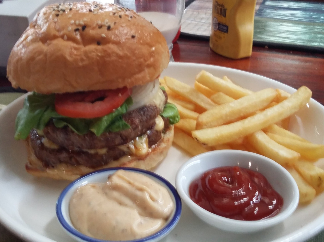 Savan Cafe