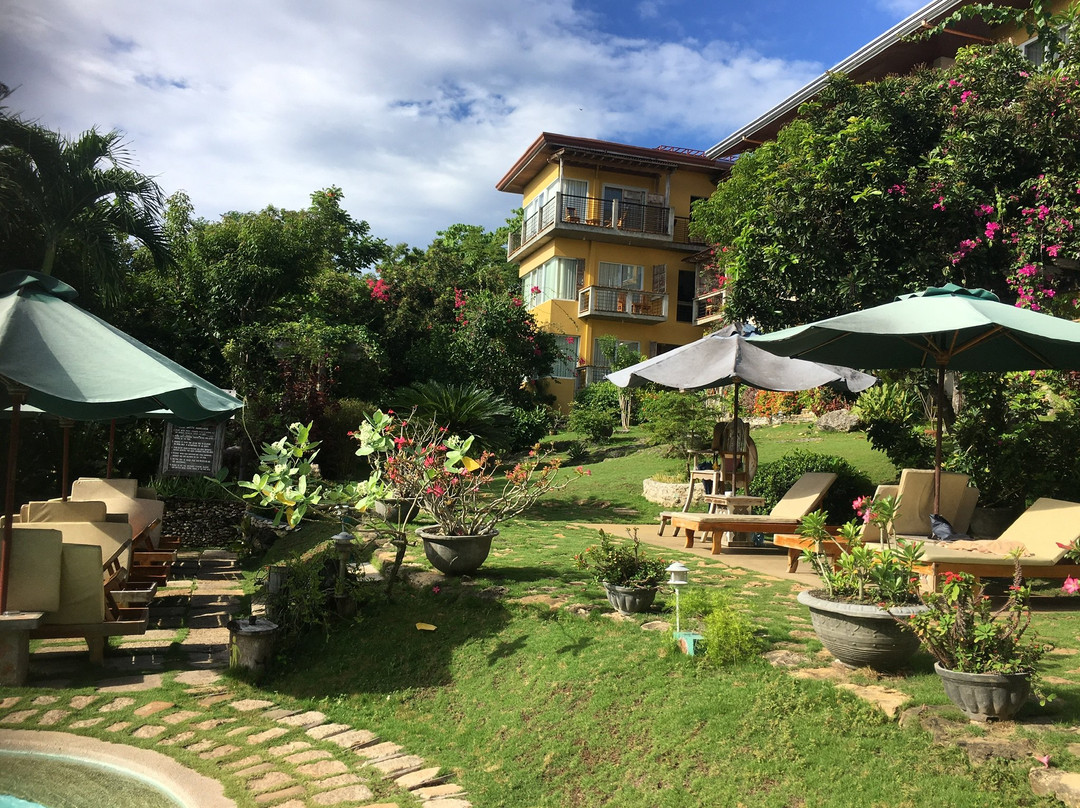 亚摩瑞拉度假村主图