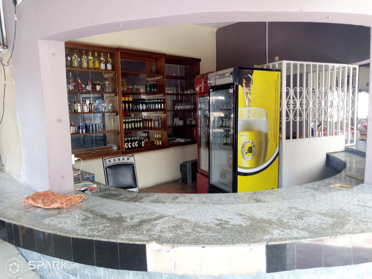 白色太阳野生动物园酒店-官方