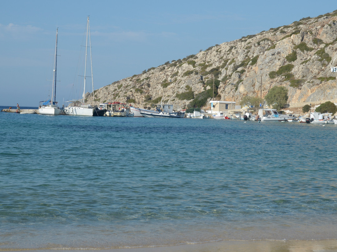 Agios Georgios Beach景点图片