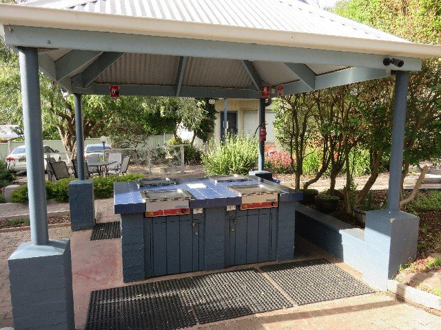 Island Breeze Resort主图