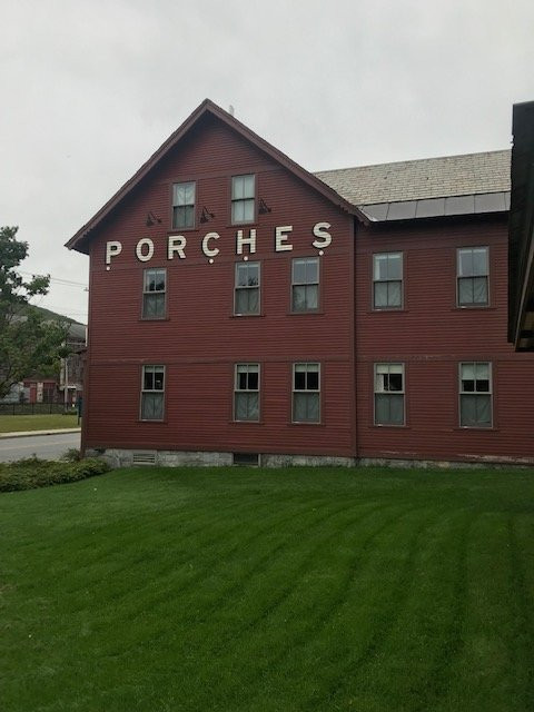 The Porches Inn at MASS MoCA主图