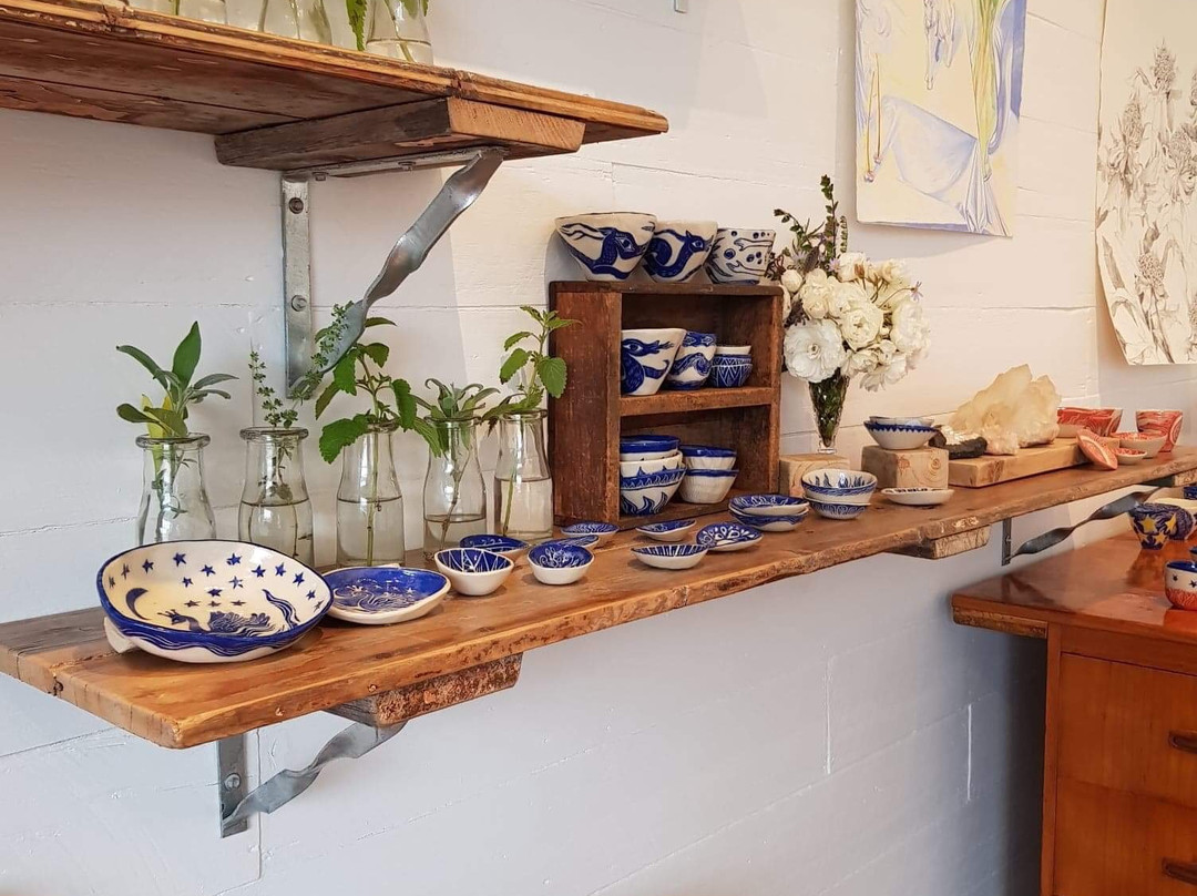 The Aurora Fae Studio Gallery-Geeveston必去景点