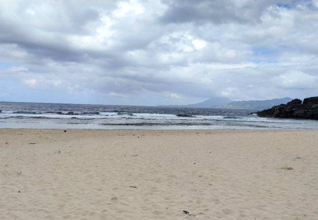 Morong Beach景点图片