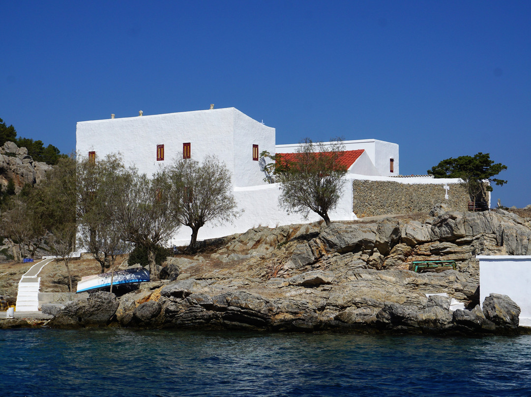 Church Agios Emilianos-Symi必去景点