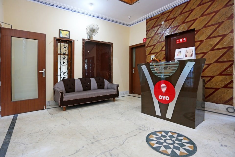 OYO 10510 Village Inn主图