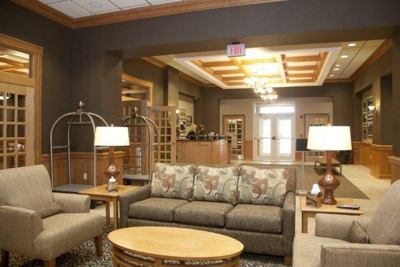 Canton Harvester Inn主图