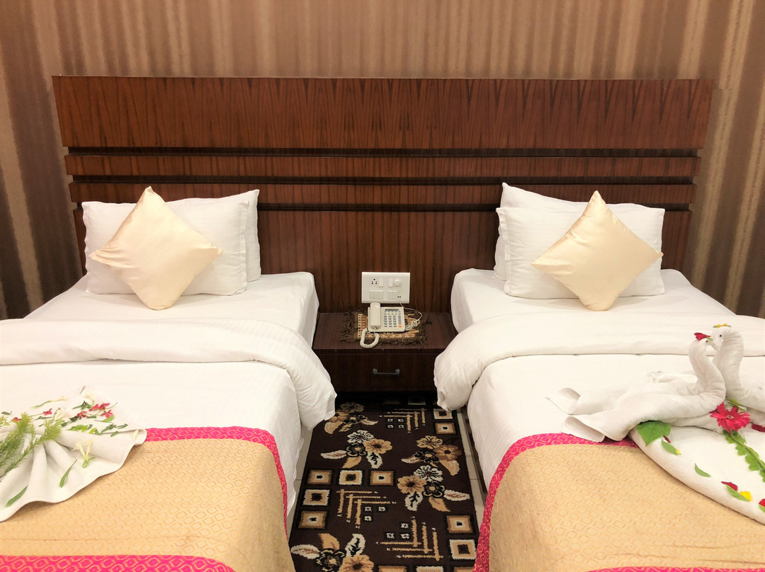 Hotel SGT Plaza主图