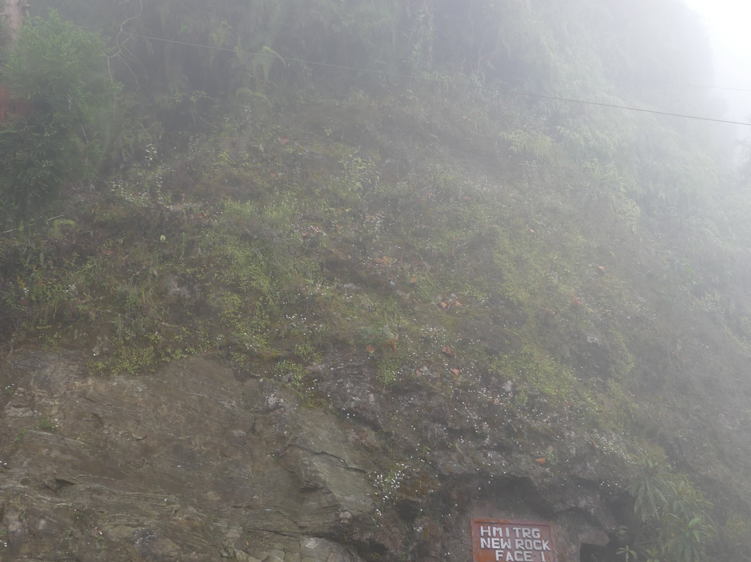 Gombu Rock-大吉岭必去景点